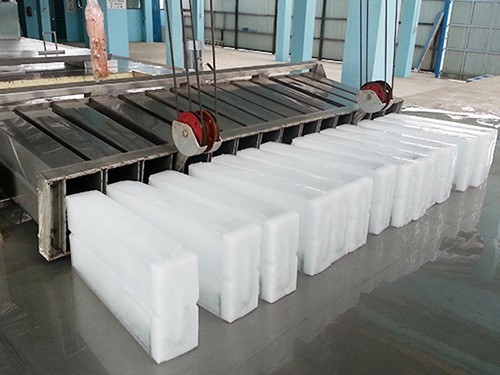 The tube ice machine manufacturer will tell you the leading position of the tube ice machine.